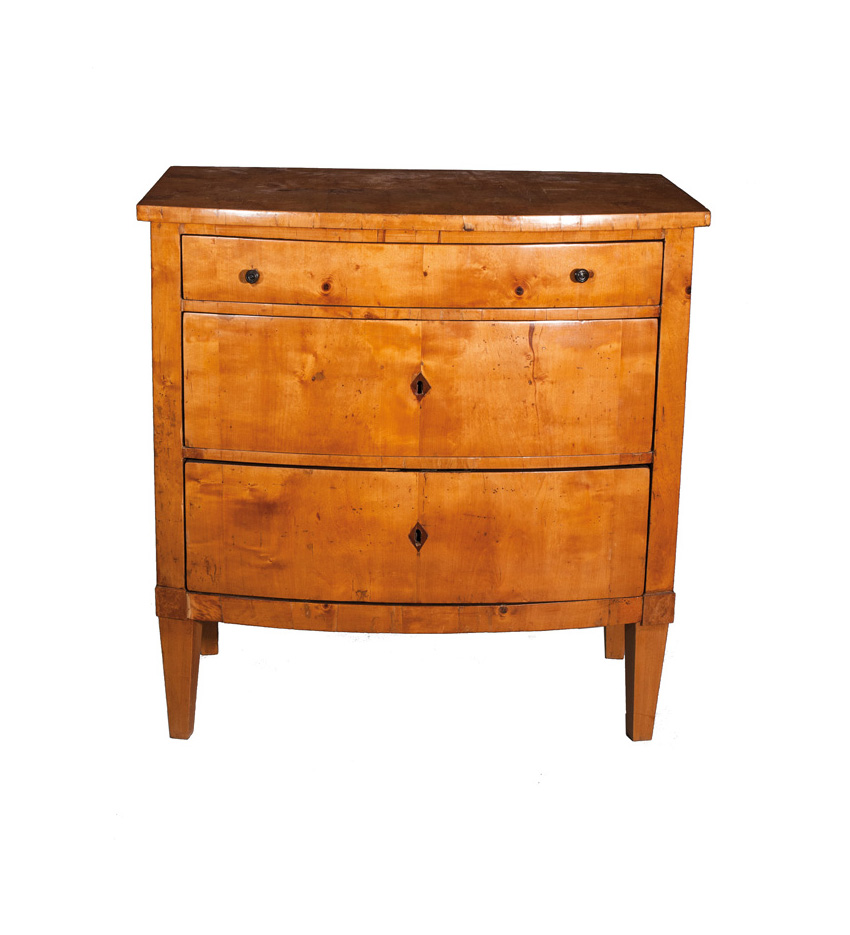 A Biedermeier commode