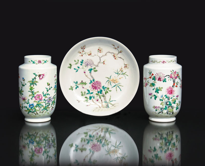A fine three-piece set with flower painting
