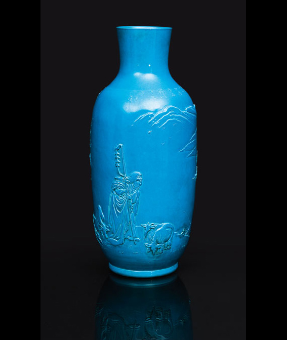 A tall rouleau vase with a depiction of the goat herding SU WU '苏武'