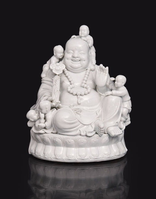 Dehua-Figur 'Budai mit Kindern' 布袋