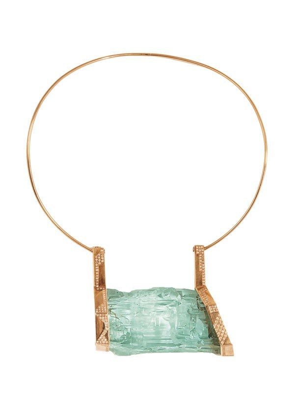 An extraordinary, highcarat aquamarine necklace 'Metamorphose' with matching ring