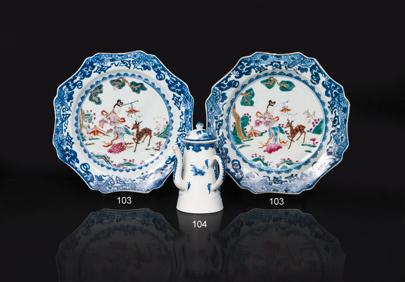 A pair of plates with Xiwangmu, the Queenmother of the West