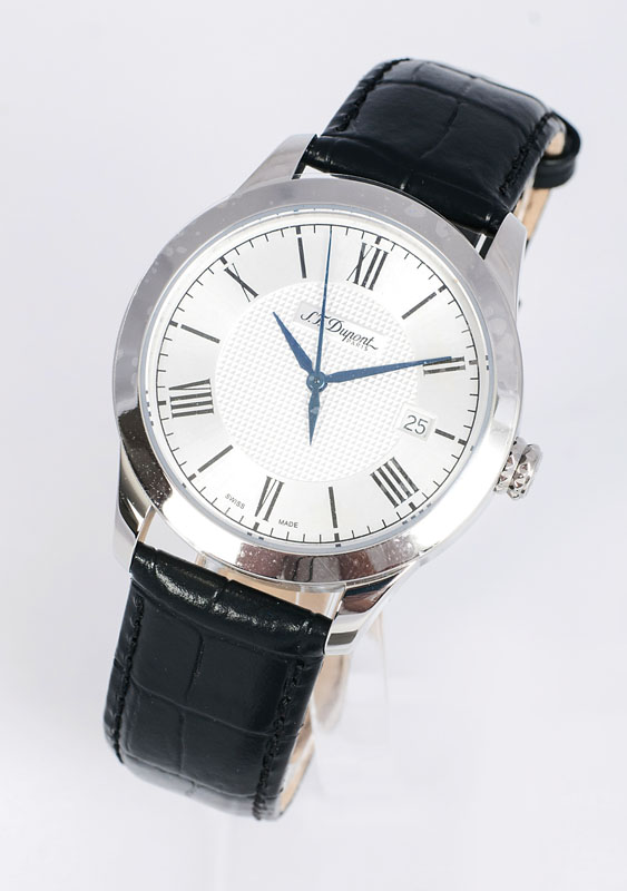 Herren-Armbanduhr von S.T. Dupont