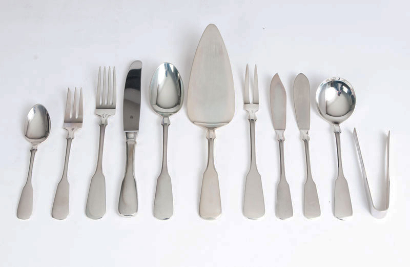 A dinner cutlery 'Spaten' for 12 persons