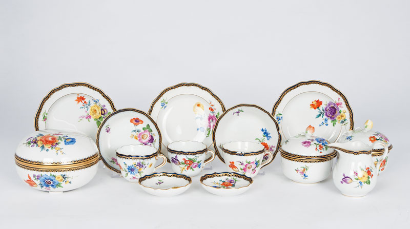 A set of dish 'Deutsche Blume'