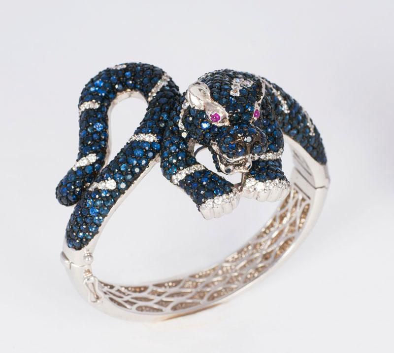 A sapphire bangle bracelet 'Jaguar'