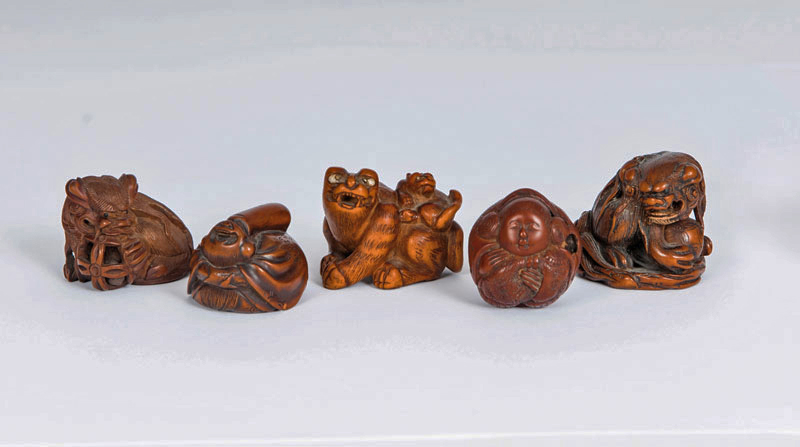 A set of 5 katabori netsuke