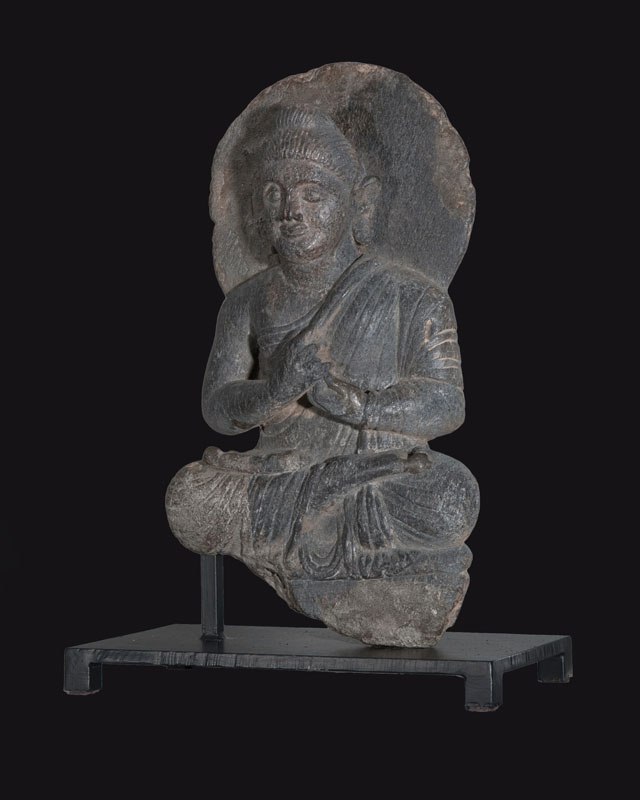 A Buddha performing the Gesture of Knowledge A Buddha performing the Gesture of Knowledge