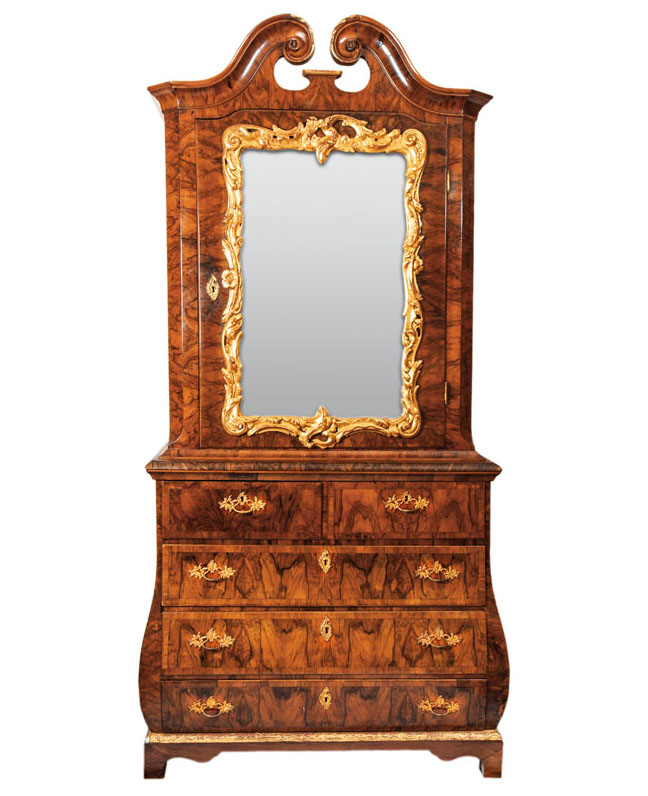 A Baroque mirror cabinet
