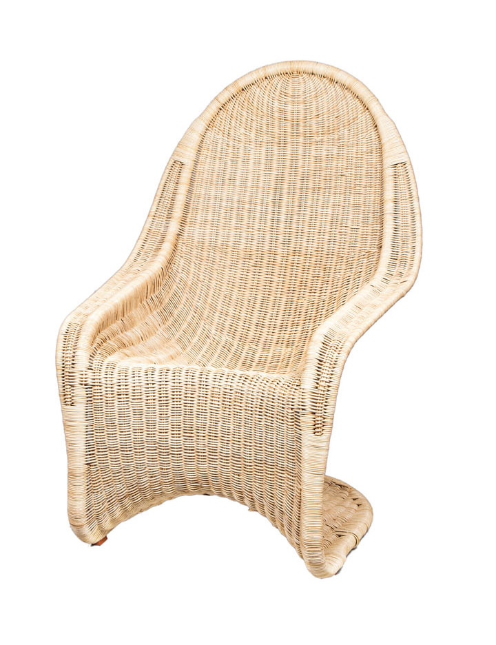 A wicker chair