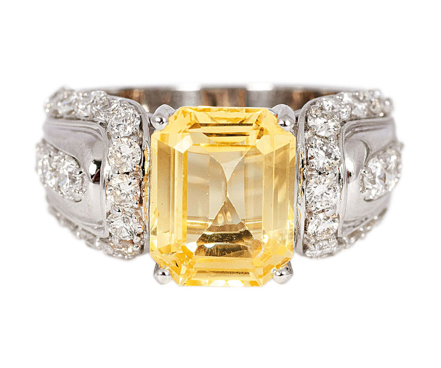 A yellow sapphire diamond ring - image 2