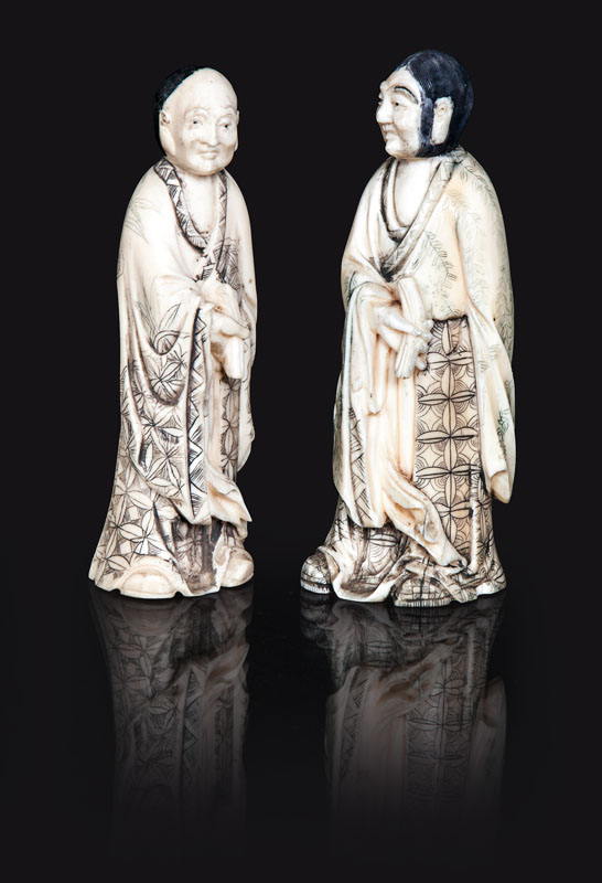 A pair of ivory-carvings 'Scholars'