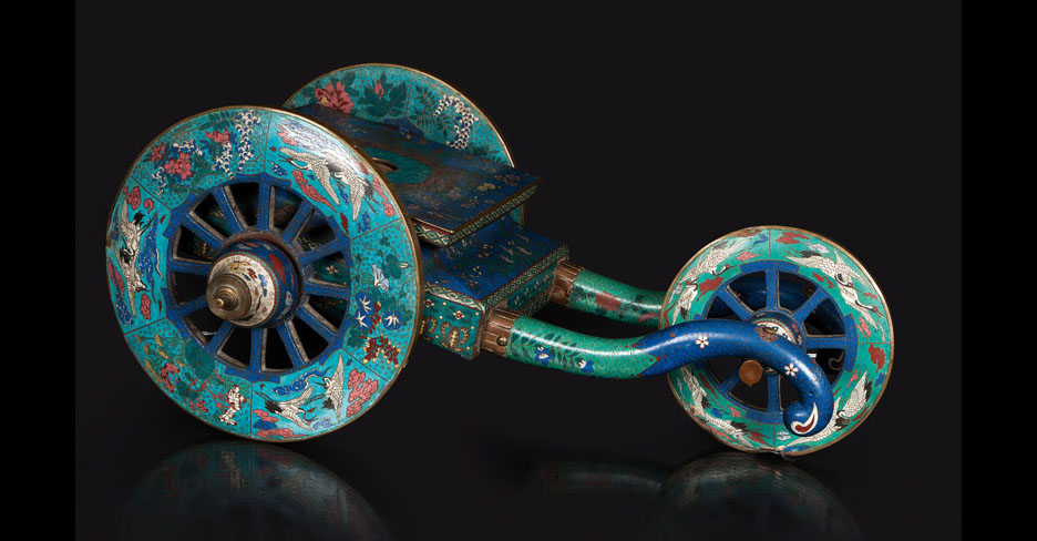 An impressive and exceptional cloisonné-chariot