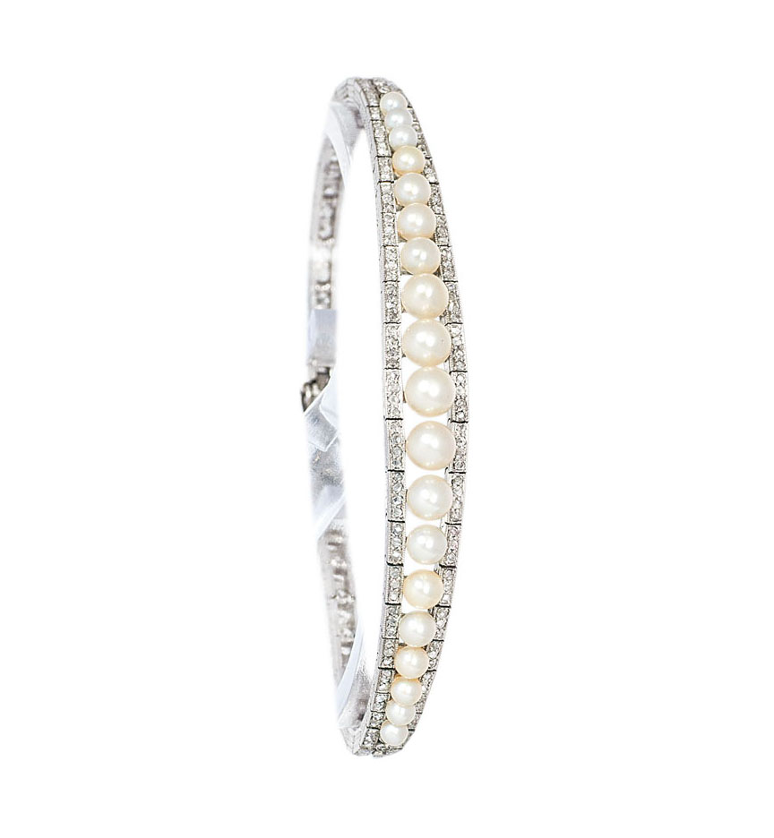 An Art Nouveau diamond bracelet with Orient pearls by Roelof Citroën