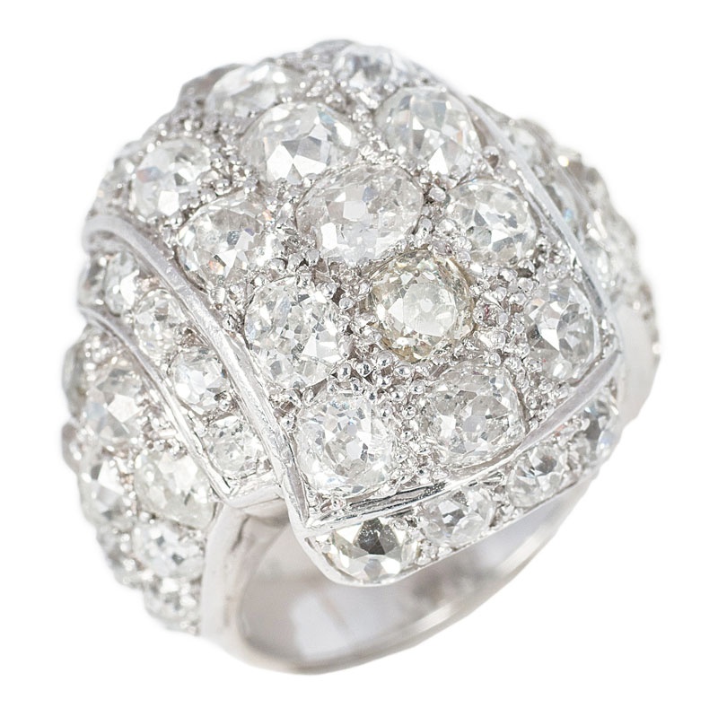 A highcarat Art-Déco diamond ring - image 2