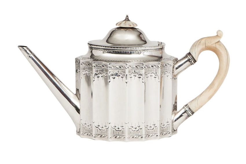 A George III tea pot