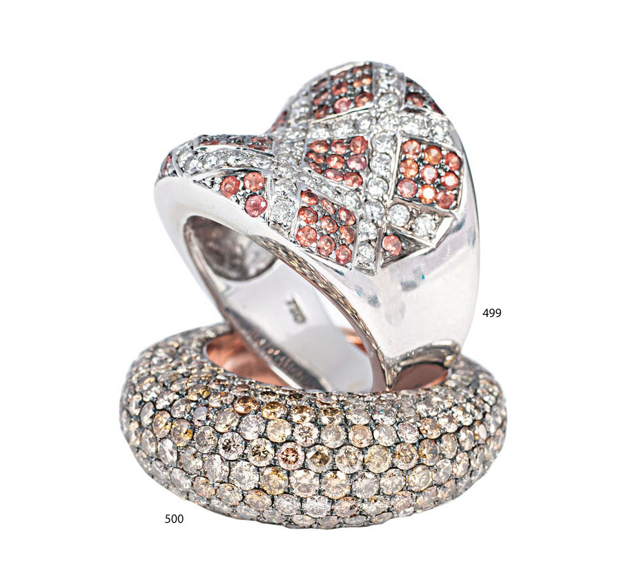 A multicoloured Fancy diamond ring