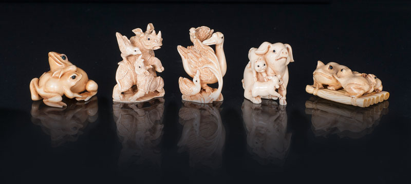 A set of 5 animal netsuke