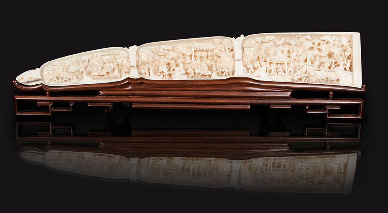 A pair of extremely elaborated ivory-carvings with miniature landscapes - image 3
