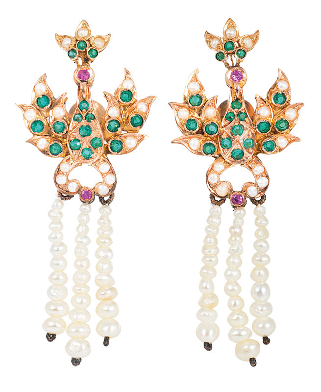 A splendid seedpearl gold parure with bracelet, pair earring, ring and necklace - image 4
