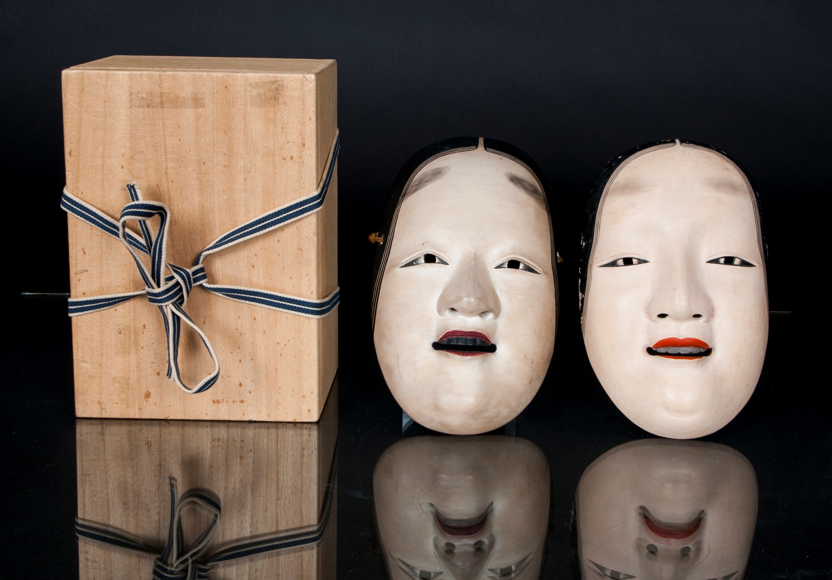 A set of 2 'Ko-Omote' noh masks - image 2