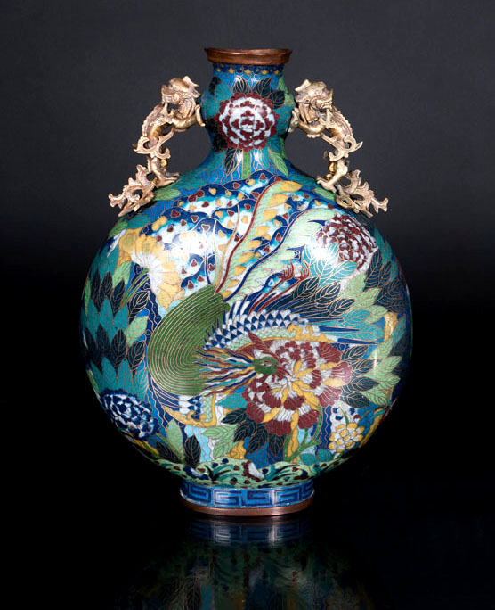 An excellent cloisonné moon flask vase 'Phoenix and Peonies'