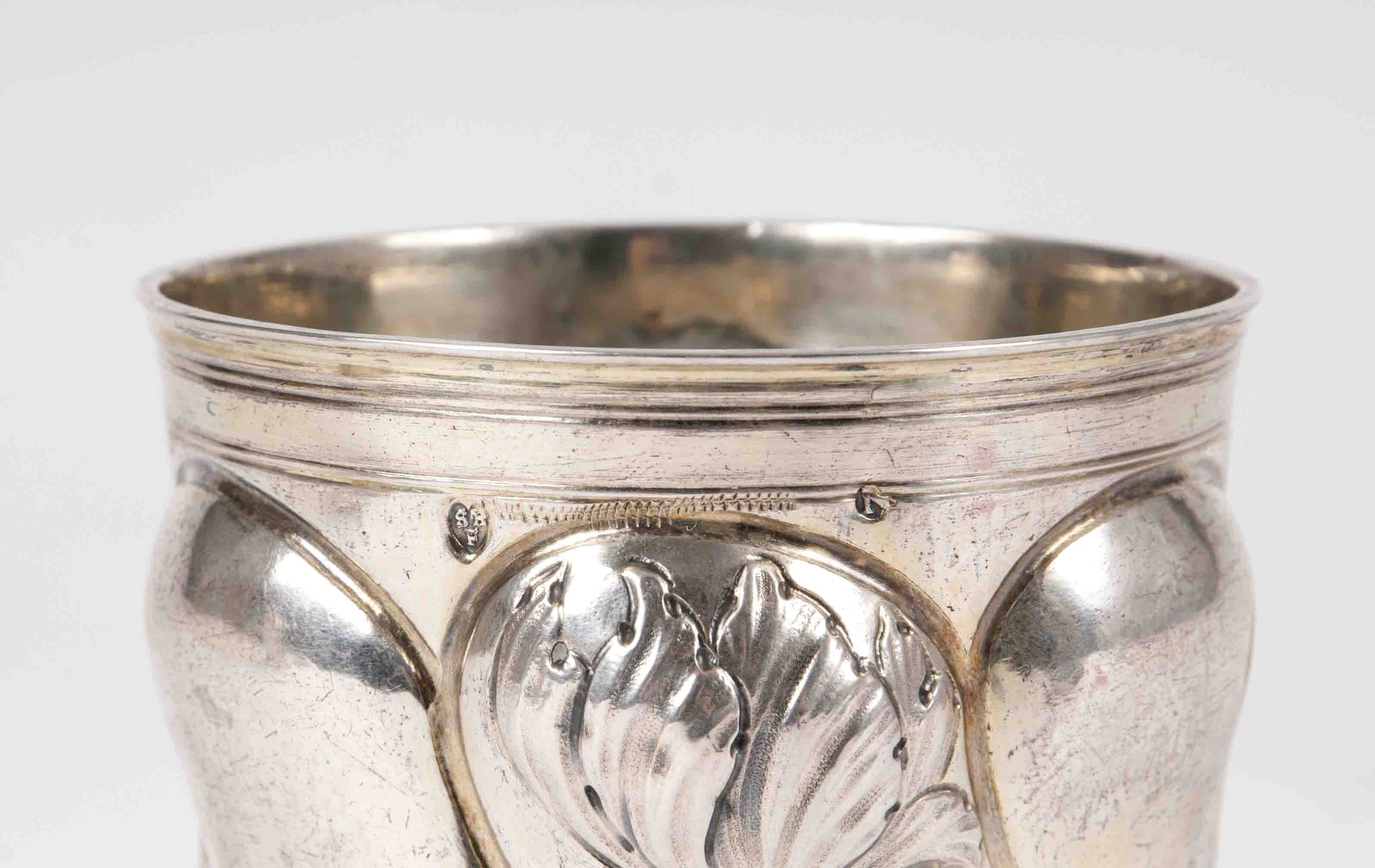 A parcel-gild silver beaker - image 2