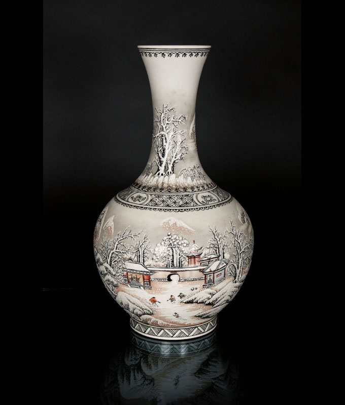A famille rose and grisaille 'Winter landscape' bottle vase