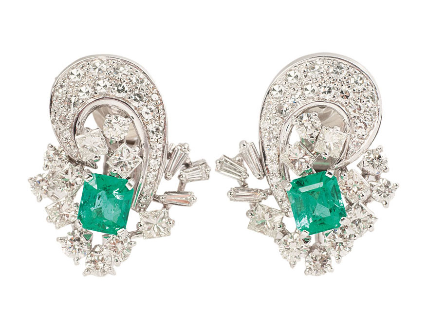 A pair of fine emerald diamond earclips