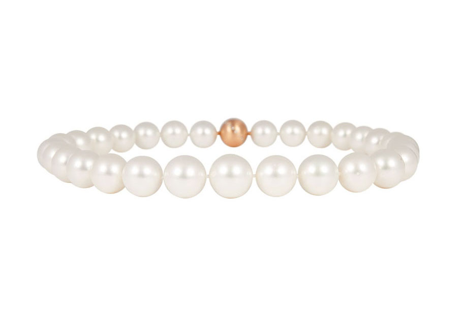 A very fine Southsea pearl necklace A very fine Southsea pearl necklace
