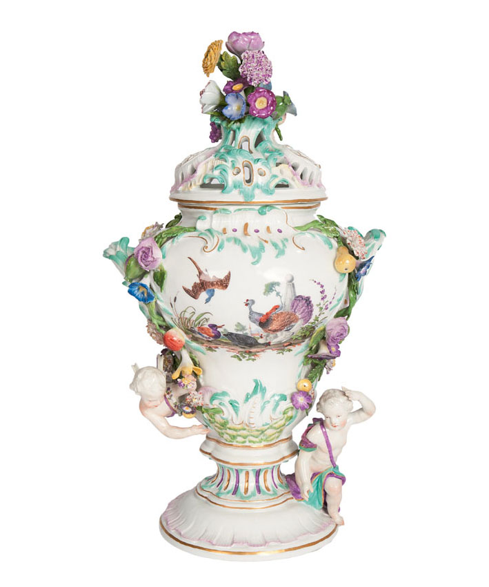 Prunkvolle Potpourri-Vase mit Federvieh-Dekor