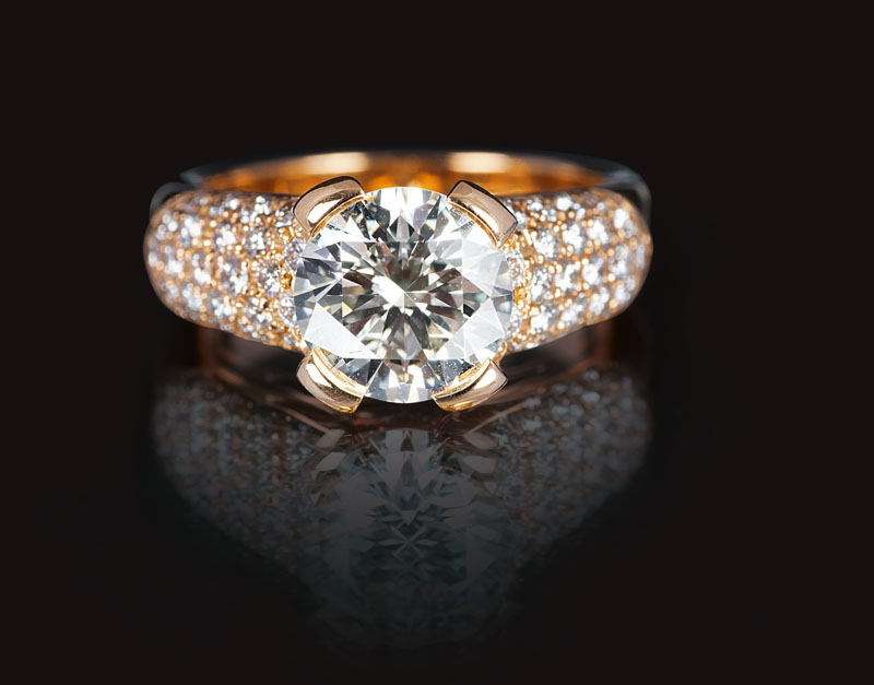 An excellent solitaire diamond ring