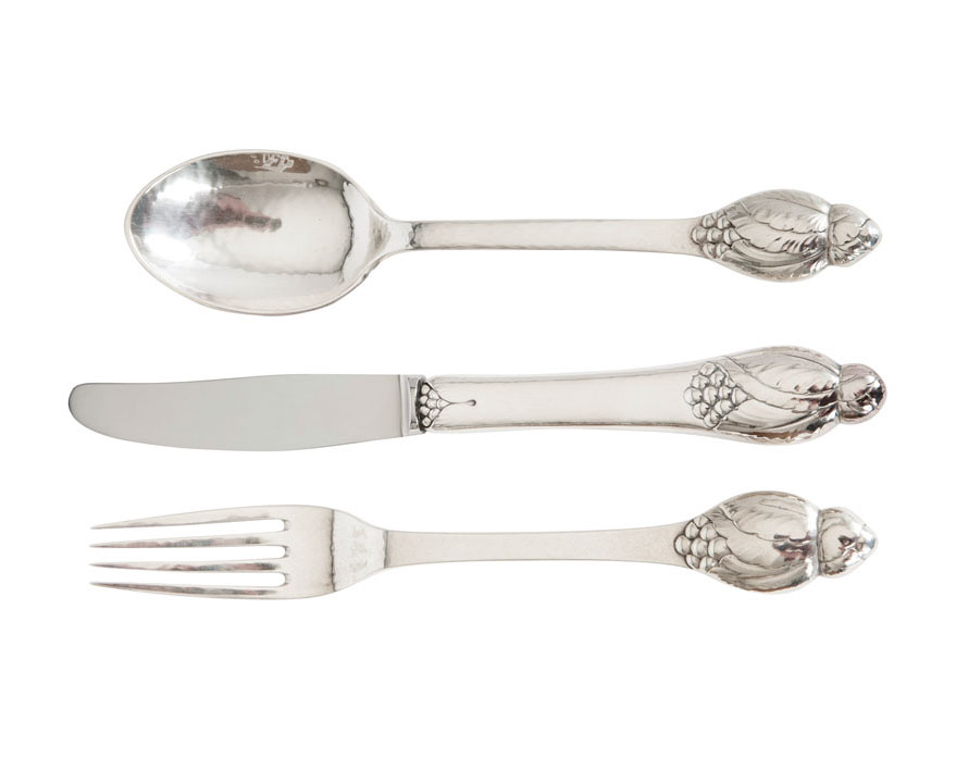 An exeptional dinner cutlery No. 6 for 12 persons