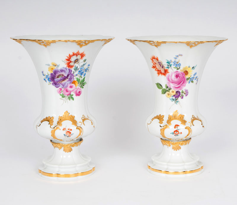 A pair of crater-vases with flower painting