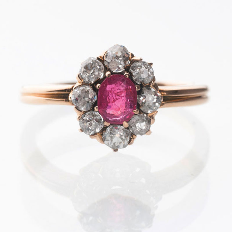 A petite Art-Nouveau ruby diamond ring