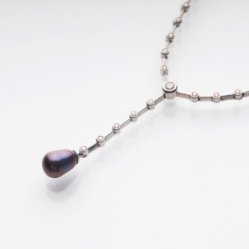 Brillant-Collier mit Tahitiperle