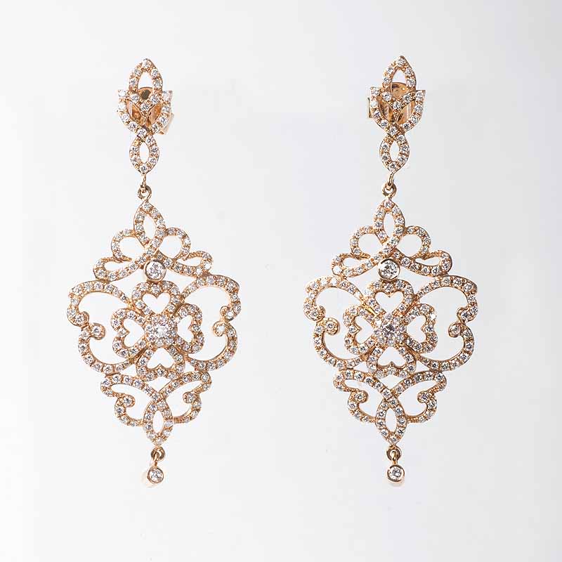 A pair of diamond earpendants