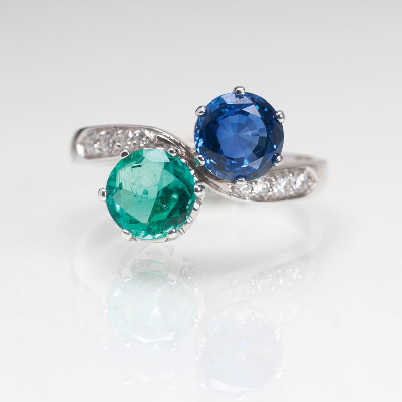 A sapphire emerald ring