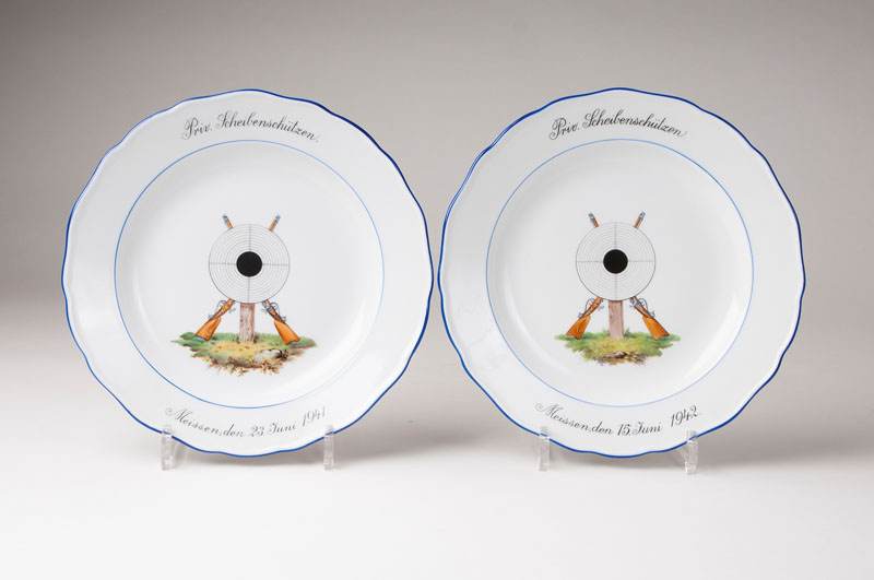A pair of plates 'marksmen targets'