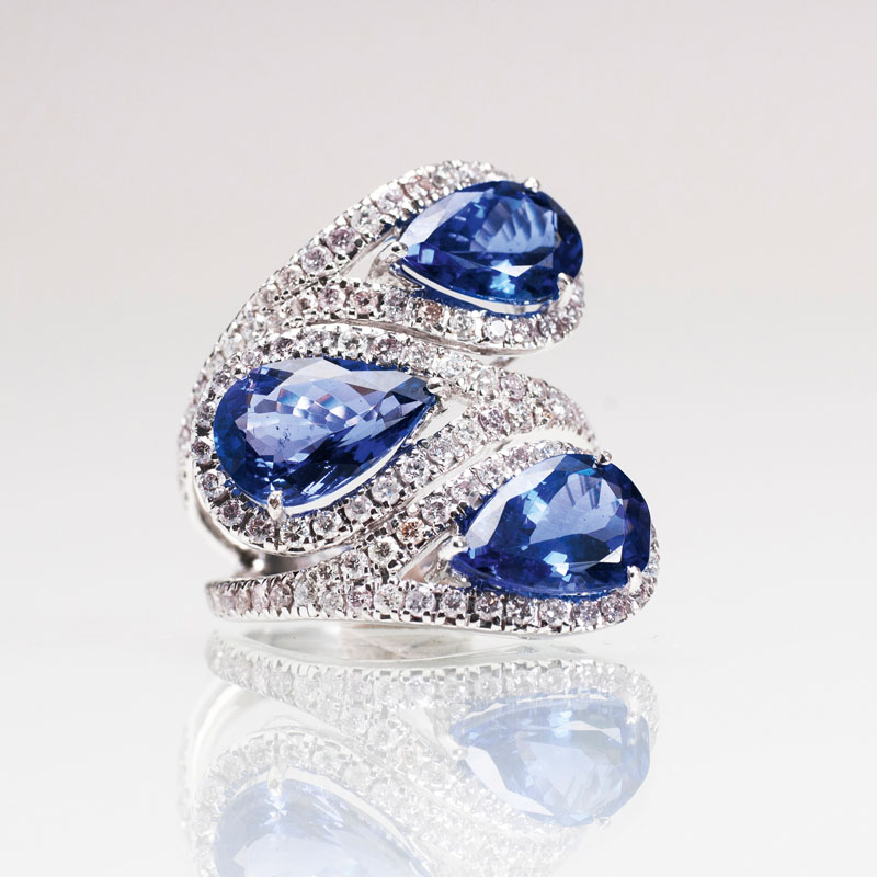 A tanzanite diamond ring