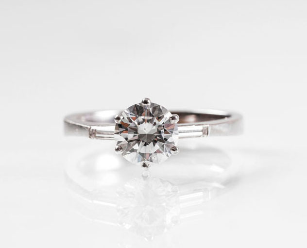 A solitaire ring