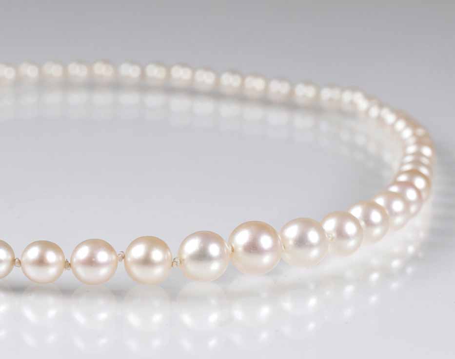 An Art Nouveau natural pearl necklace - image 2