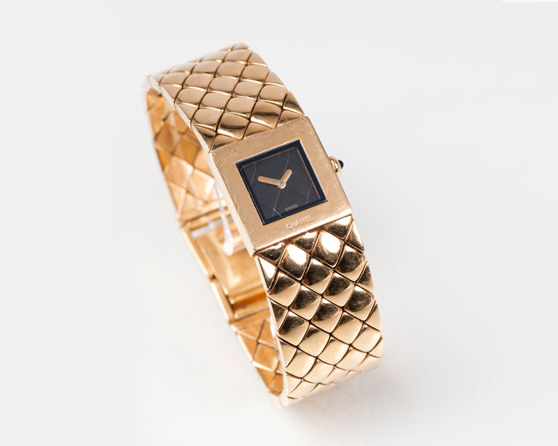 Damen-Armbanduhr von Chanel 'Matelass' der Timeless Collection
