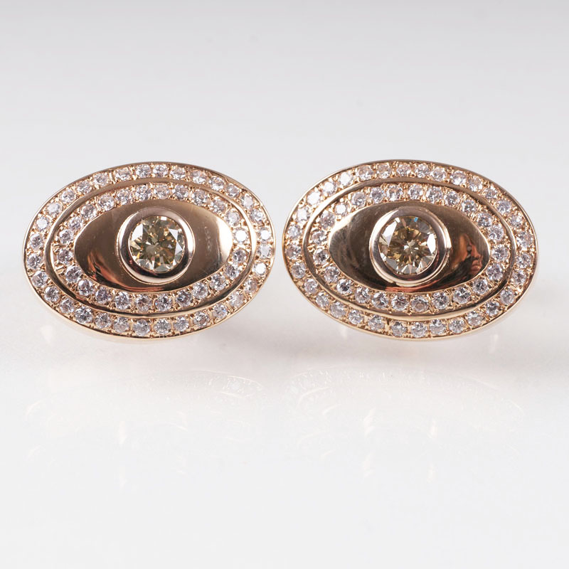 A pair of diamond cufflinks