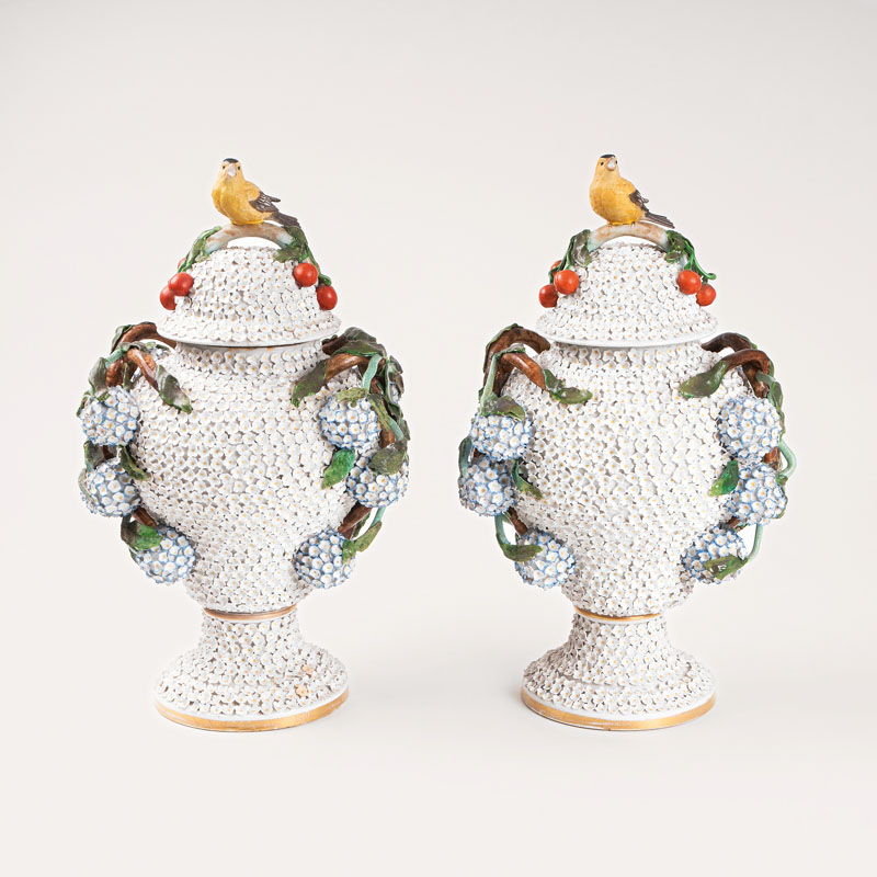 A pair of very decorative lidded snowball vases