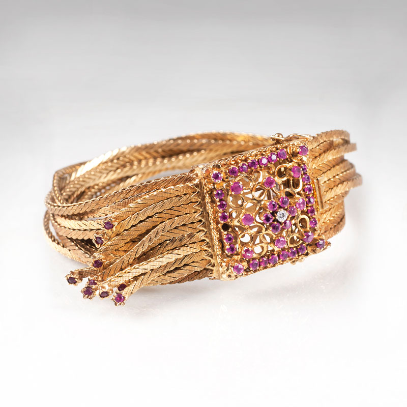 Gold-Armband mit Rubin-Besatz im Vintage-Stil