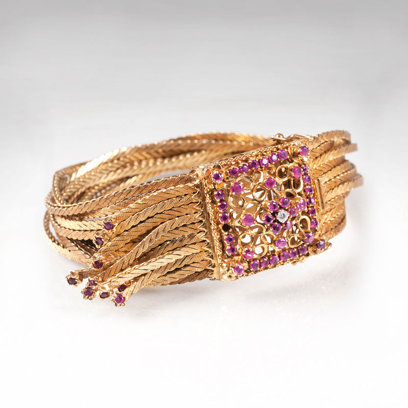 A golden bracelet with rubies in Vintage style