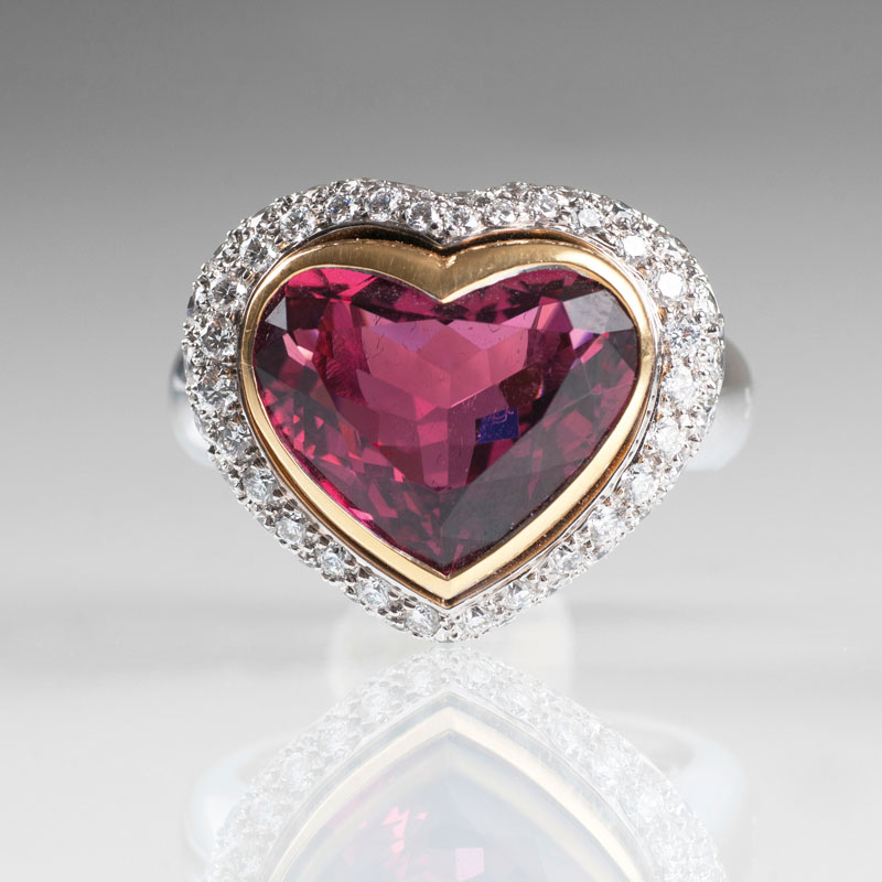 A rubelith diamond ring 'Heart'