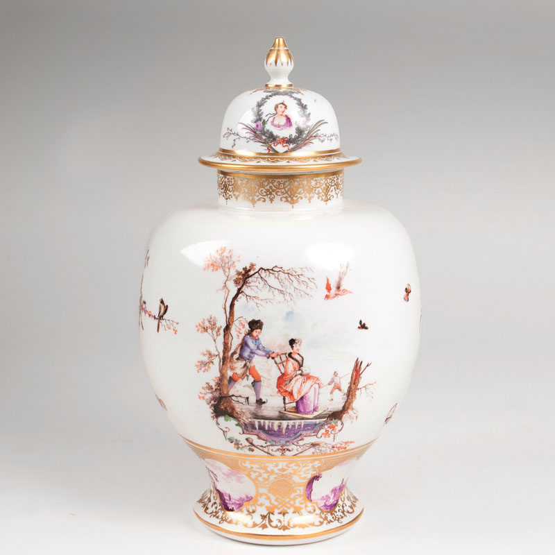 An important Augustus-Rex lidded vase with allegories of autumn and winter - image 2
