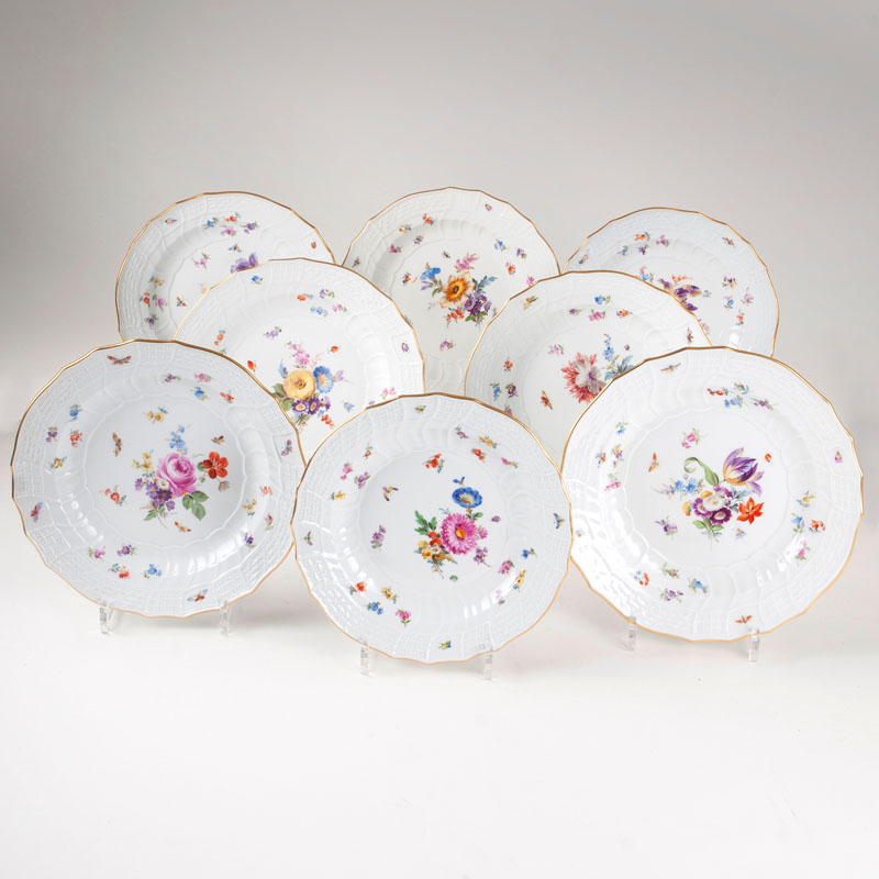 A set of 8 'Neubrandenstein' plates with flowers and insects